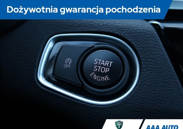 BMW X1 cena 100001 przebieg: 82808, rok produkcji 2016 z Goleniów małe 436